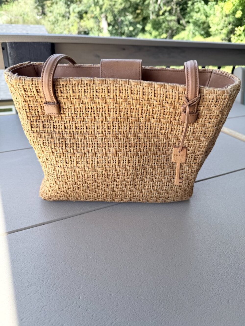 Vintage Fossil Woven Straw Tote